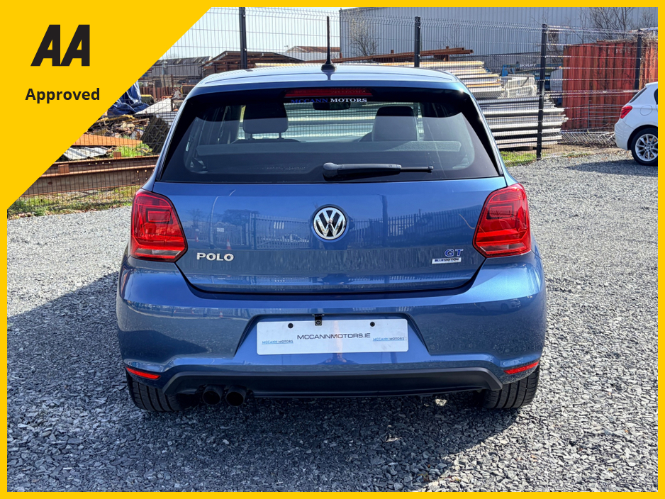 2016 Volkswagen Polo - image 4