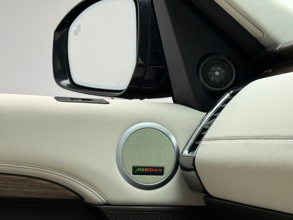 2020 Land Rover Discovery HSE 3.0 DIESEL AUTO *7 SEATER* €44,990