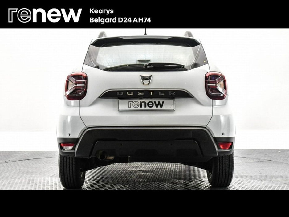 2021 Dacia Duster - image 10