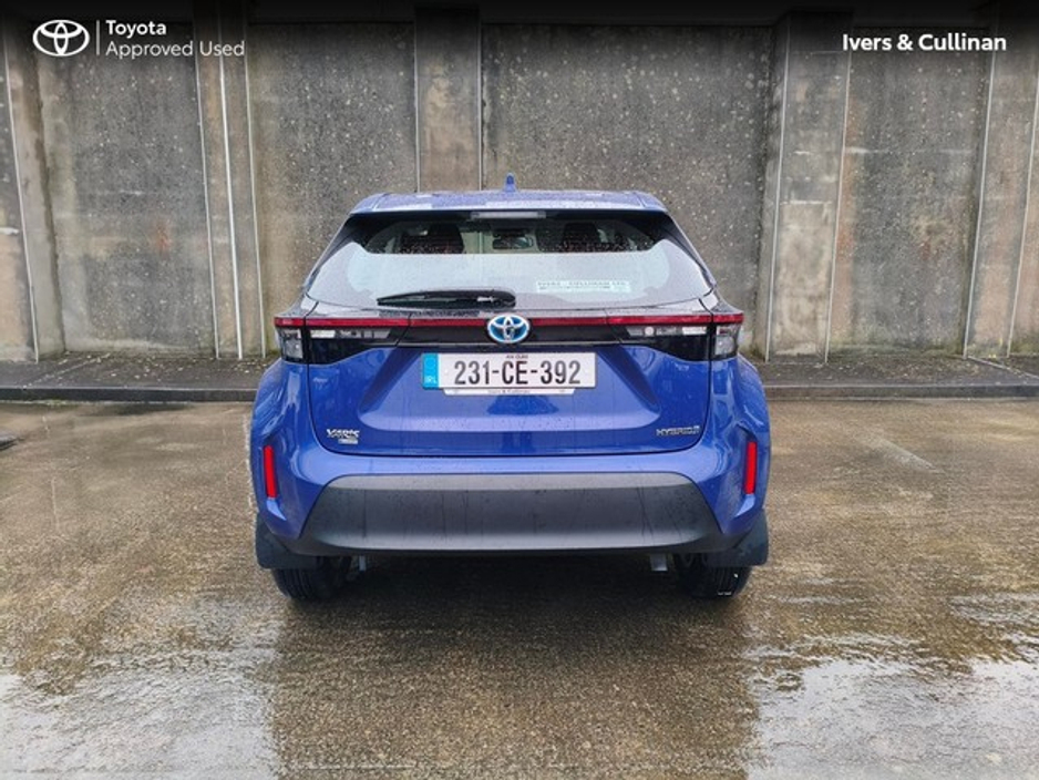 2023 Toyota Yaris Cross CR LUNA 4DR AUTO €26,950