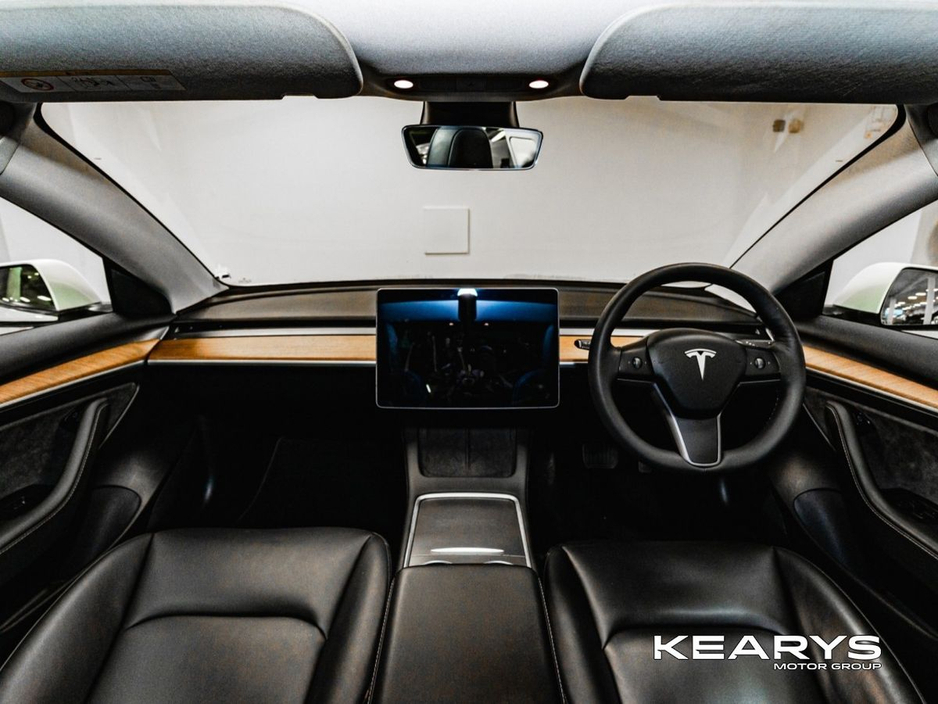 2021 Tesla Model 3 - image 11