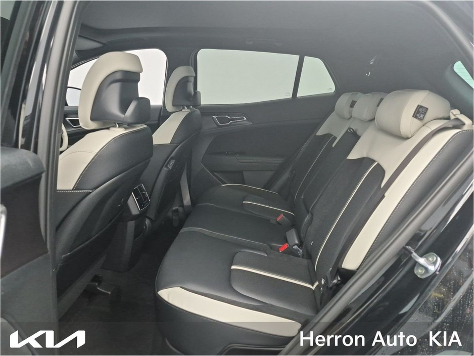 2026 Kia Sportage - image 7