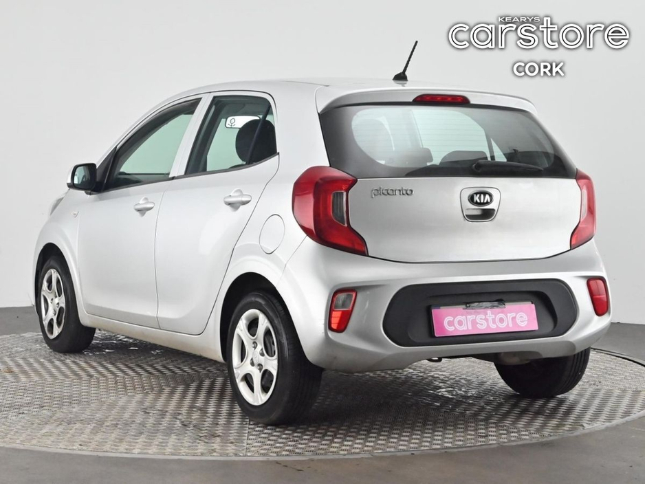 2017 Kia Picanto - image 3