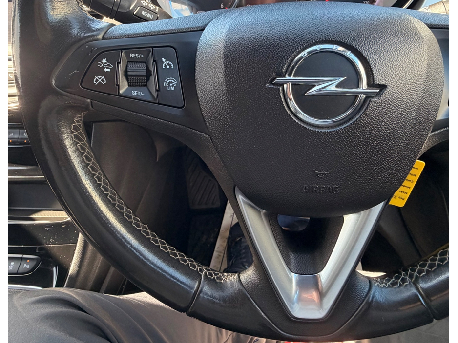 2021 Opel Astra - image 18