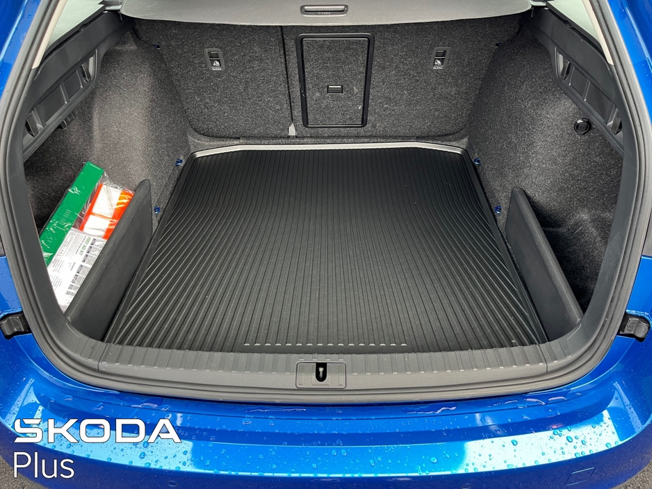 2025 Skoda Octavia - image 10
