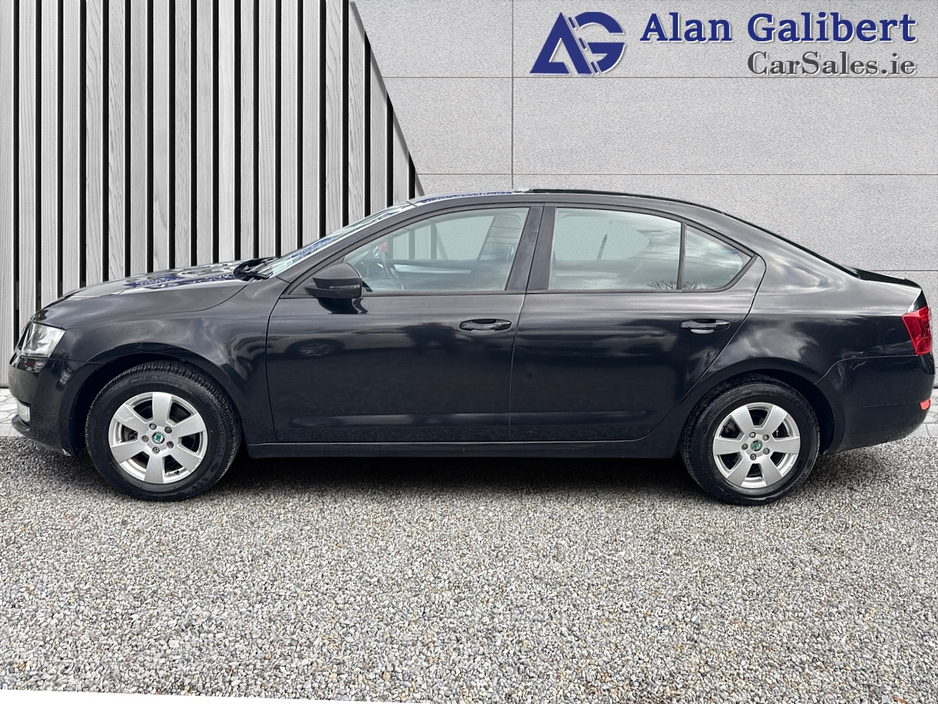 2015 Skoda Octavia AMBITION 1.6 TDI €48 PW €9,995