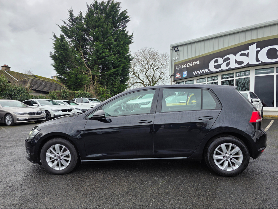 2016 Volkswagen Golf - image 11