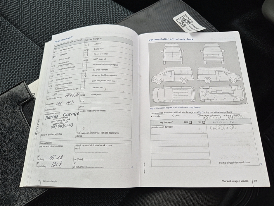 2017 Volkswagen Transporter - image 33