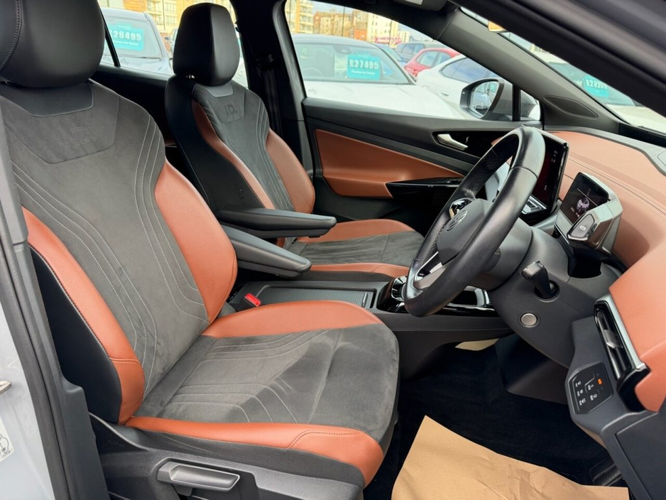 2022 Volkswagen ID.4 Pure 52kWh Life SUV 5dr Electric Auto (148 ps)