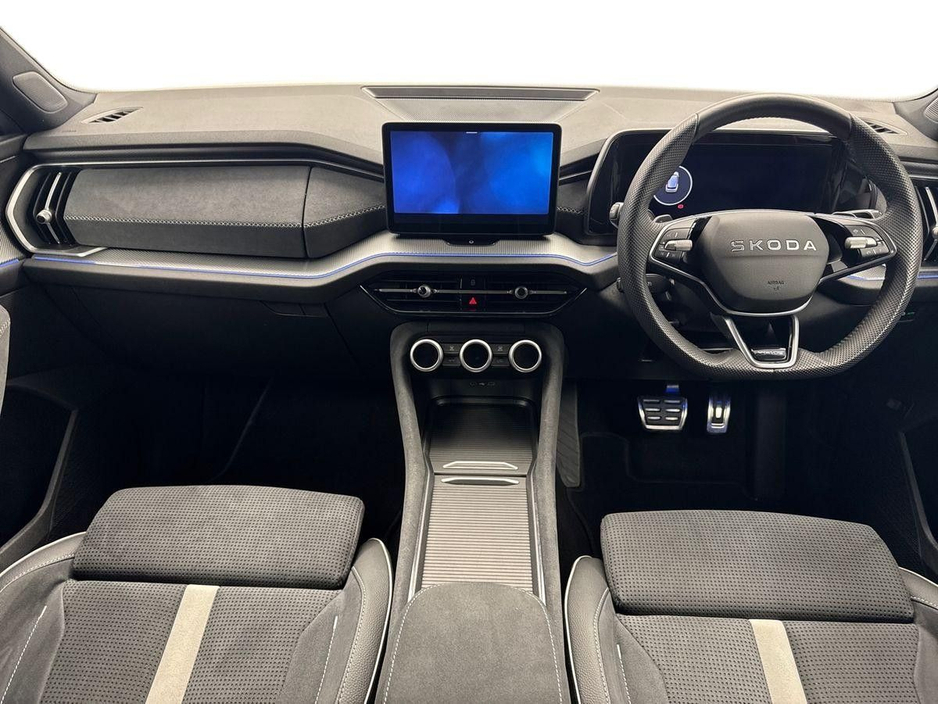 2025 Skoda Kodiaq - image 8