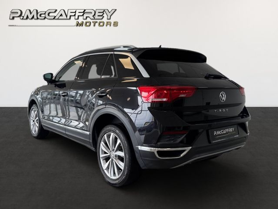 2021 Volkswagen T-Roc - image 7