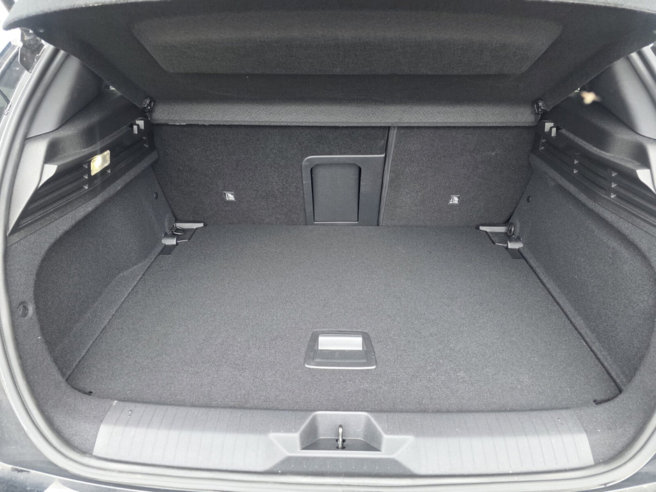 2024 Opel Astra - image 9