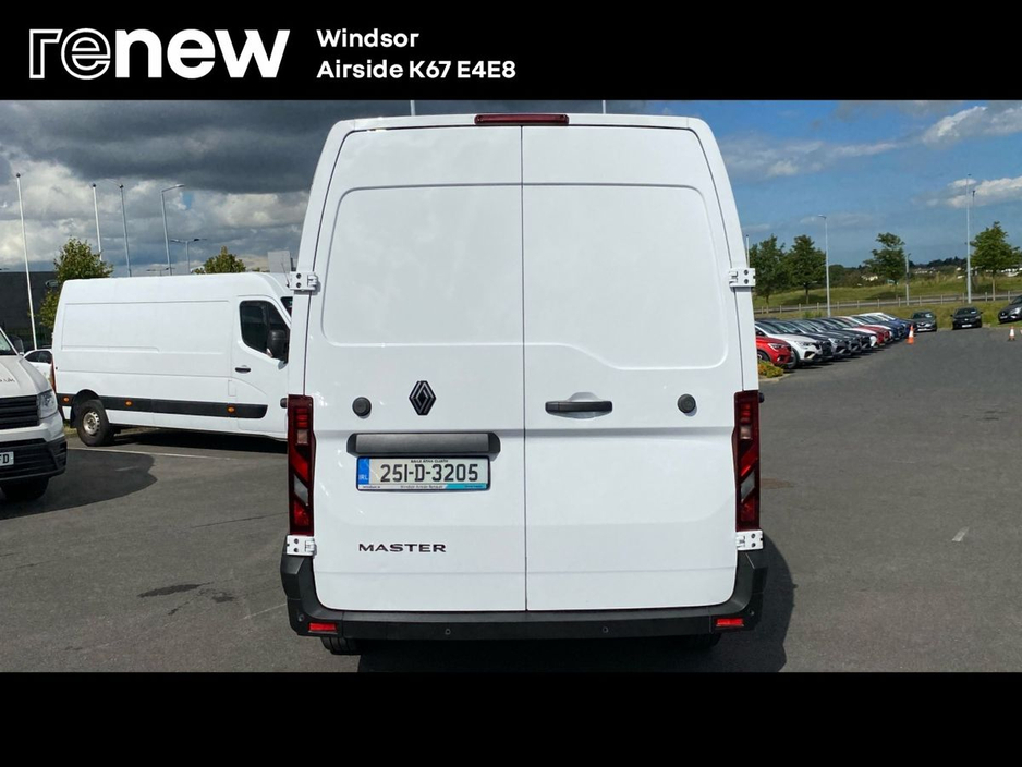 2025 Renault Master FWD LM35 Blue dCi 130 Advance €28,857