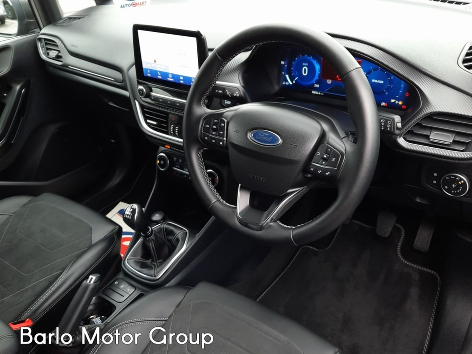 2022 Ford Fiesta - image 13