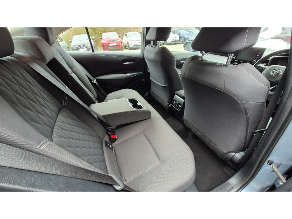 2019 Toyota Corolla - image 13