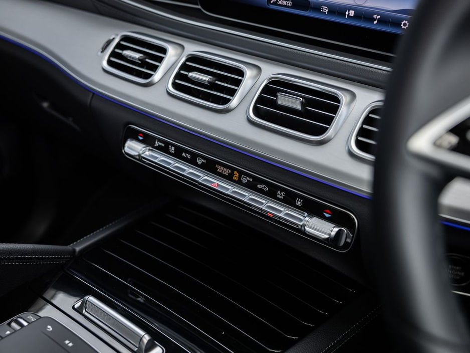 2026 Mercedes-Benz GLE Class - image 19