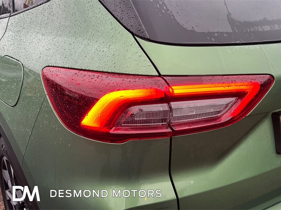 2025 Ford Kuga ACTIVE PHEV CVT €39,500