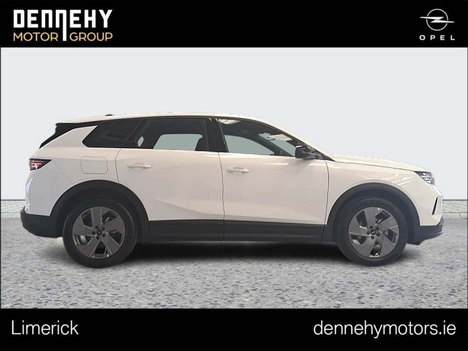 2026 Opel Grandland Elegance €42,995