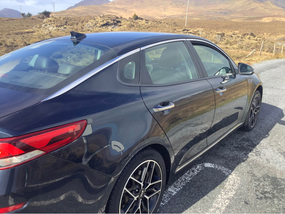 2019 Kia Optima - image 25