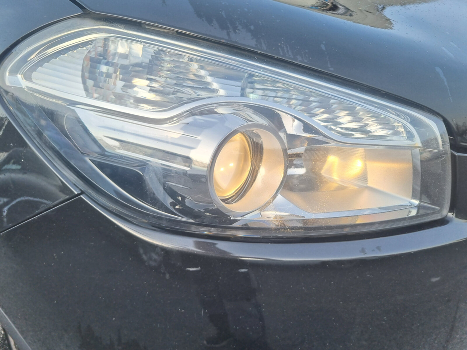 2013 Nissan Qashqai - image 10