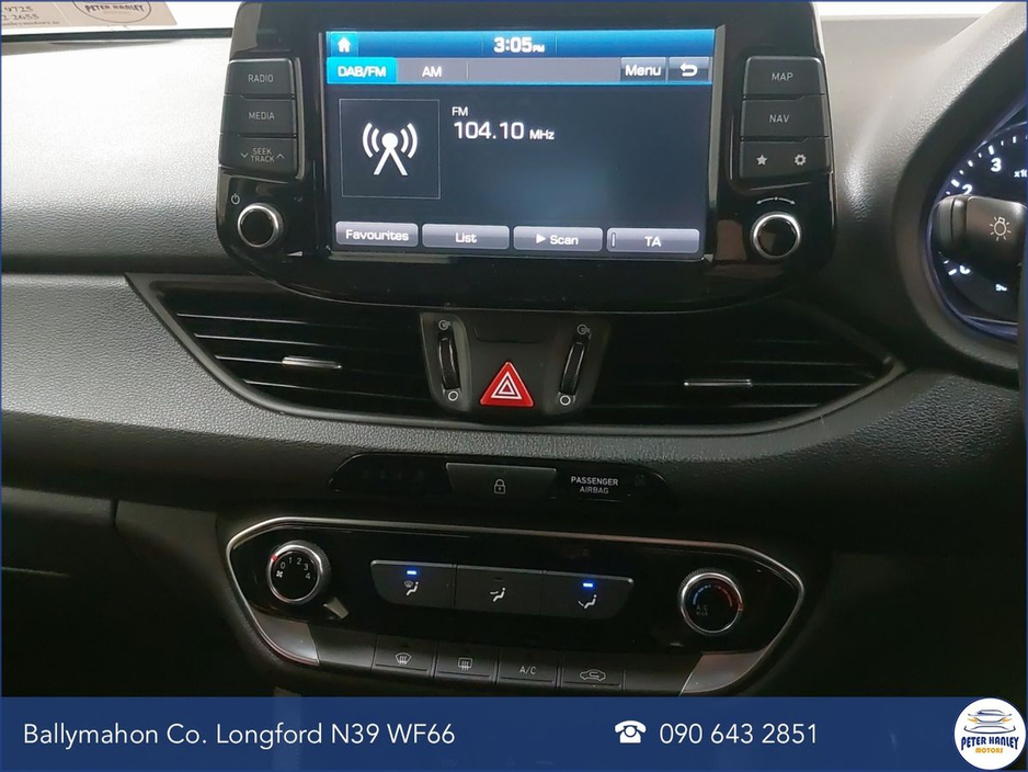 2018 Hyundai i30 - image 16