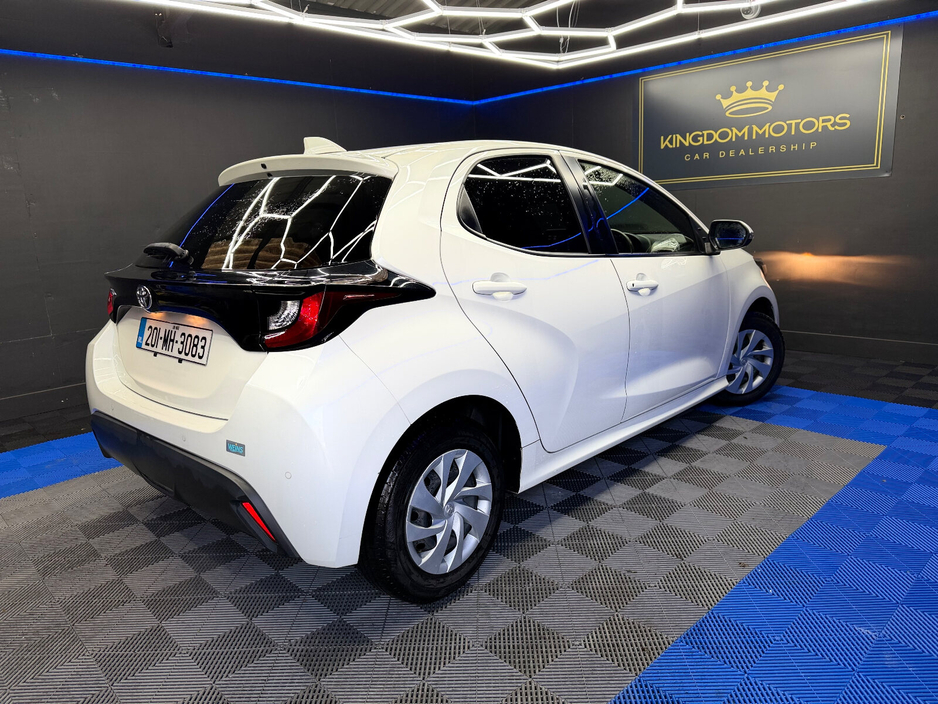 2020 Toyota Yaris 1.0 VVT-i 3Dr Terra €15,900