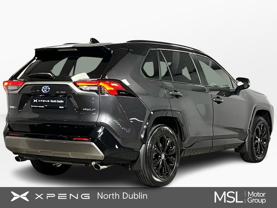 2025 Toyota Rav4 - image 3