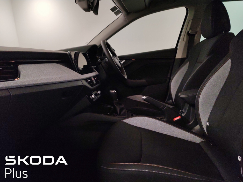 2026 Skoda Scala - image 4