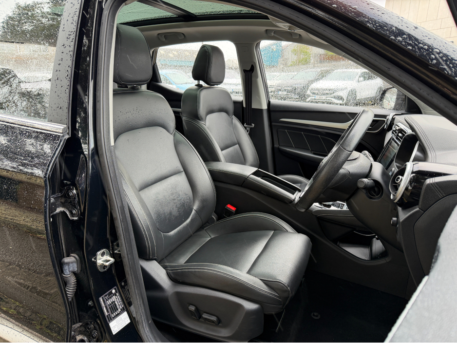 2020 MG ZS - image 13