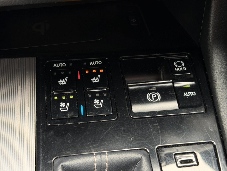 2016 Lexus RX 450 h - image 31