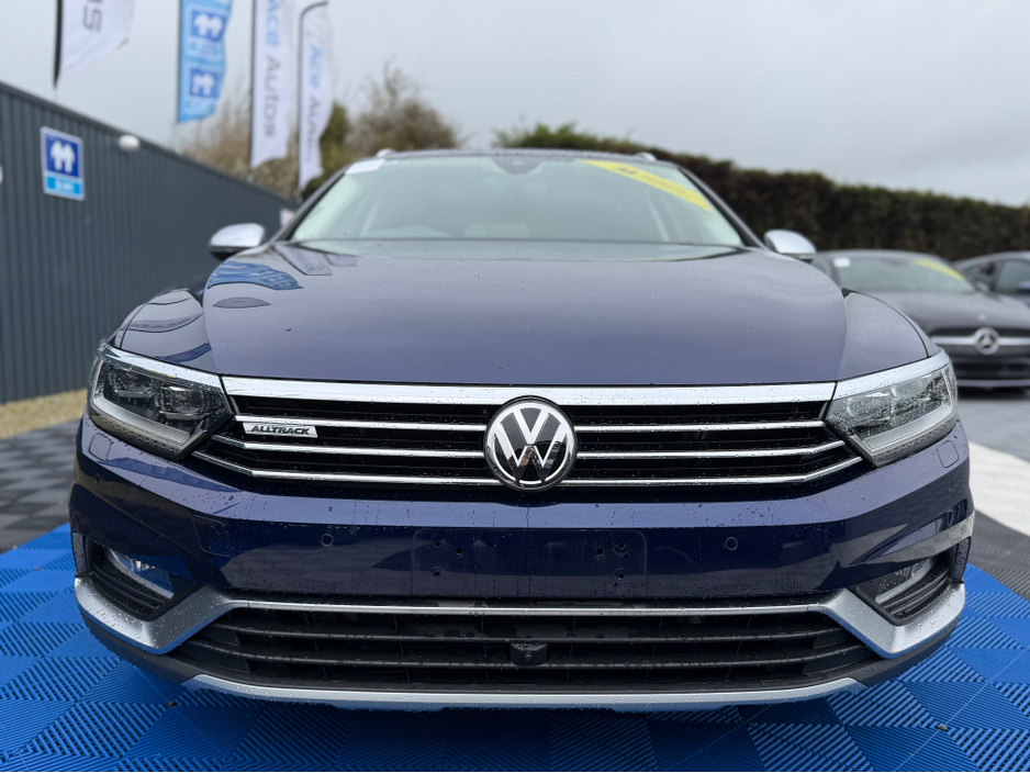 2020 Volkswagen Passat - image 9