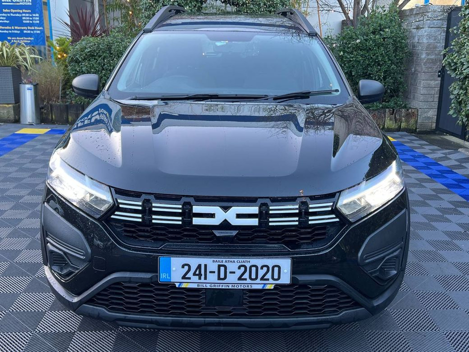 2024 Dacia Jogger ESSENTIAL 7-SEATER 1.0 TCE // PARKING SENSORS // AIR CONDITIONING // CRUISE CONTROL €19,900