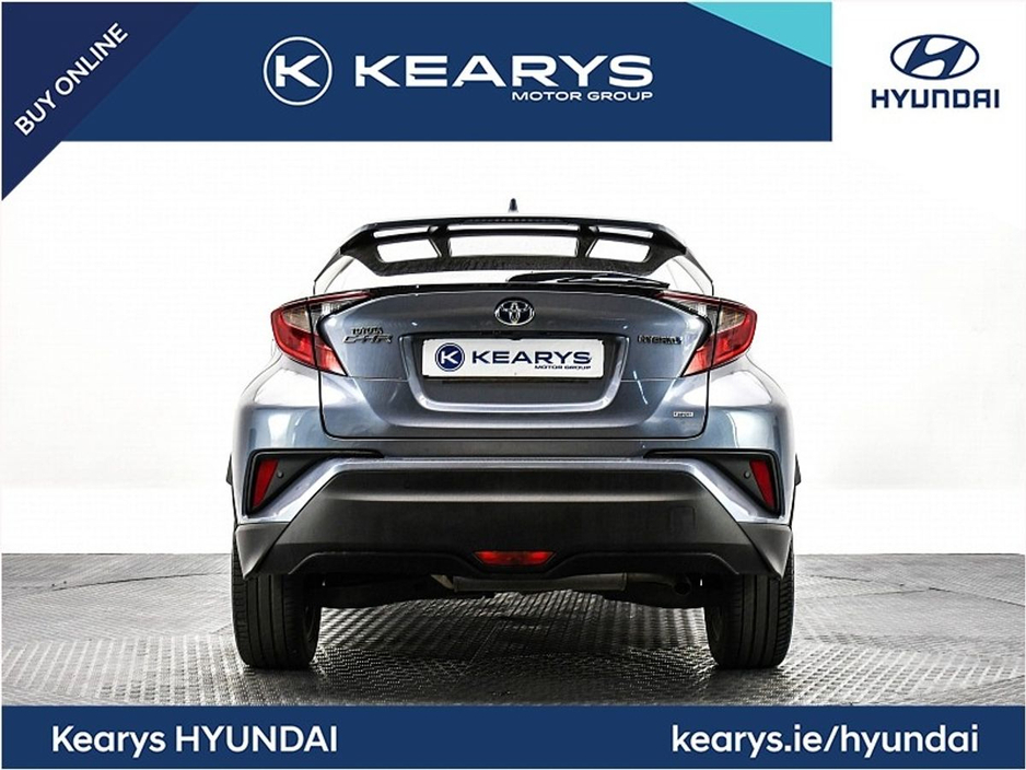 2023 Toyota C-HR 1.8 HYBRID SPORT €30,790