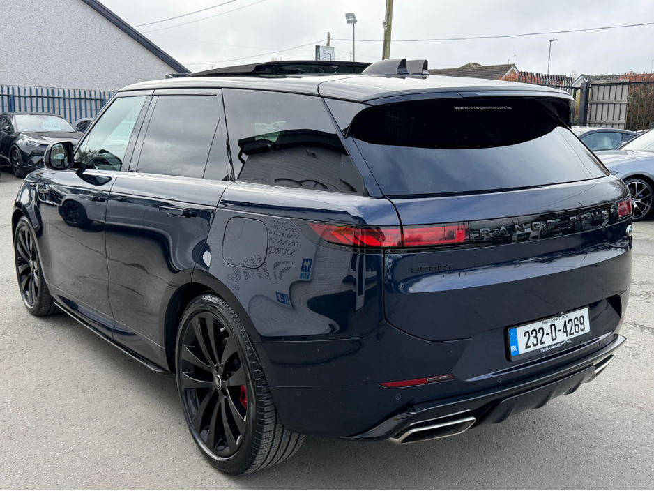 2023 Land Rover Range Rover Sport - image 6