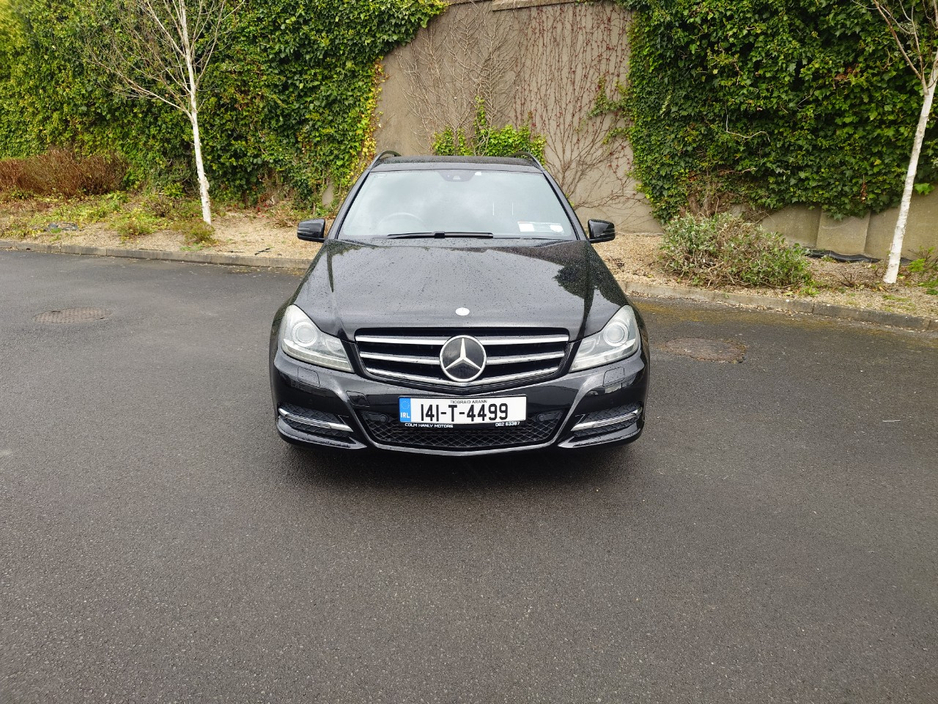 2014 Mercedes-Benz C Class - image 2