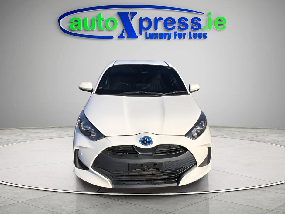 2020 Toyota Yaris 1.5 Hybrid X Automatic, Low mileage €17,995