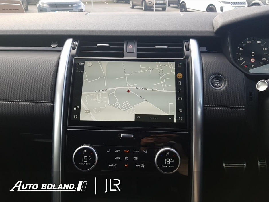 2025 Land Rover Discovery - image 10