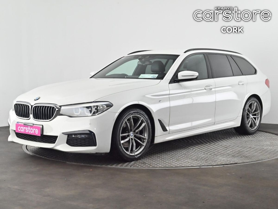 2020 BMW 5 Series - image 7