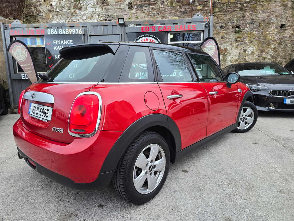 2015 MINI Hatch - image 9