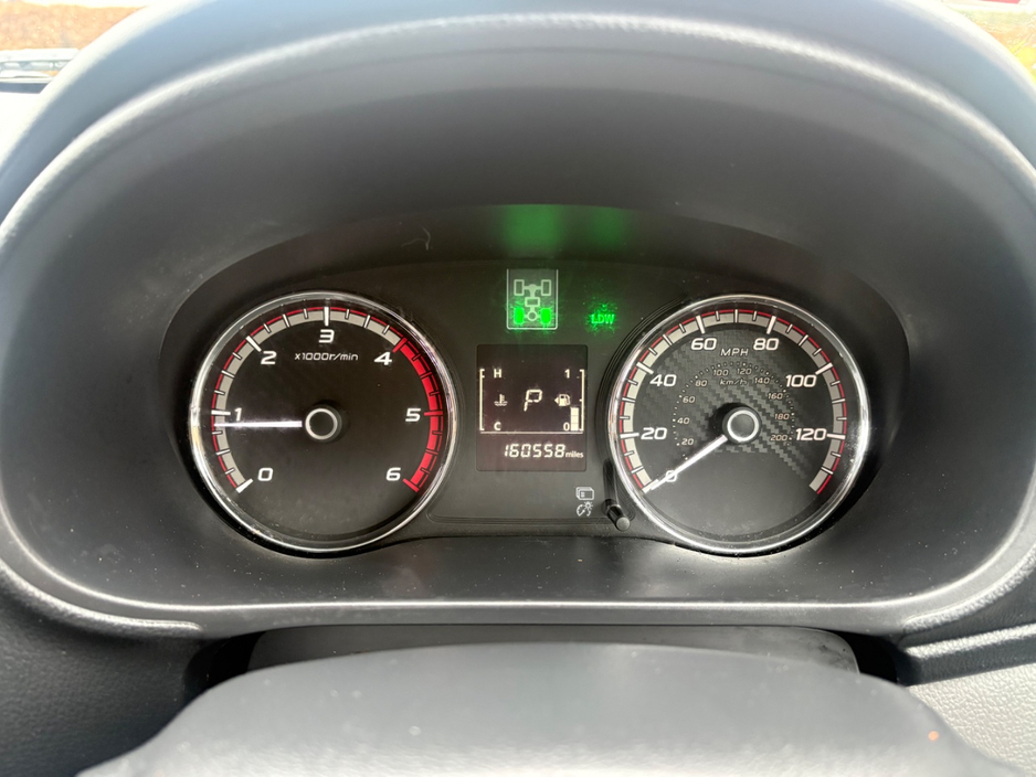 2019 Mitsubishi L200 - image 14