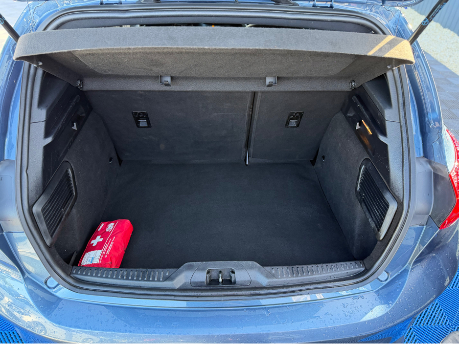 2023 Ford Focus - image 30