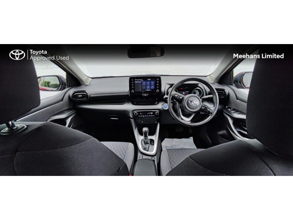 2021 Toyota Yaris YARIS HYB L/SPORT MONO €20,250