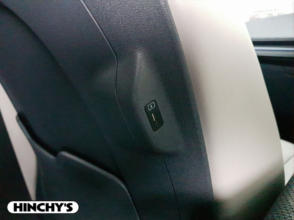 2022 Kia EV6 - image 28