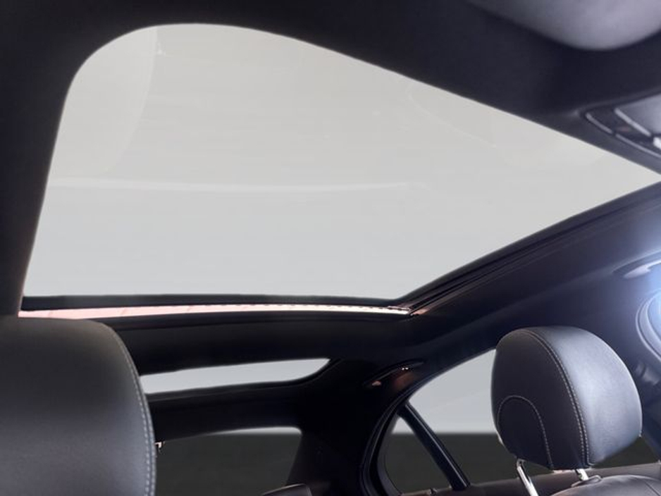 2019 Mercedes-Benz C Class - image 16