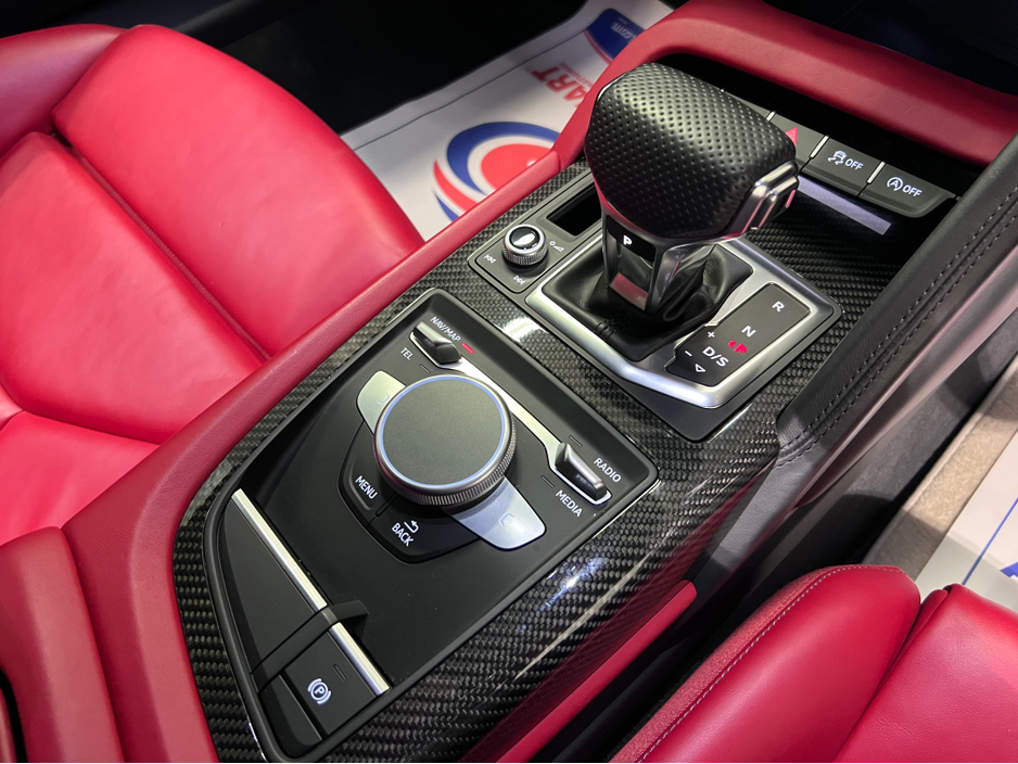 2022 Audi R8 R8 V10 Performance Carbon Edition €1