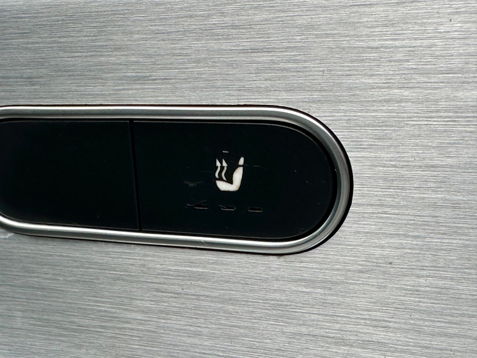 2021 Mercedes-Benz CLK Class - image 19