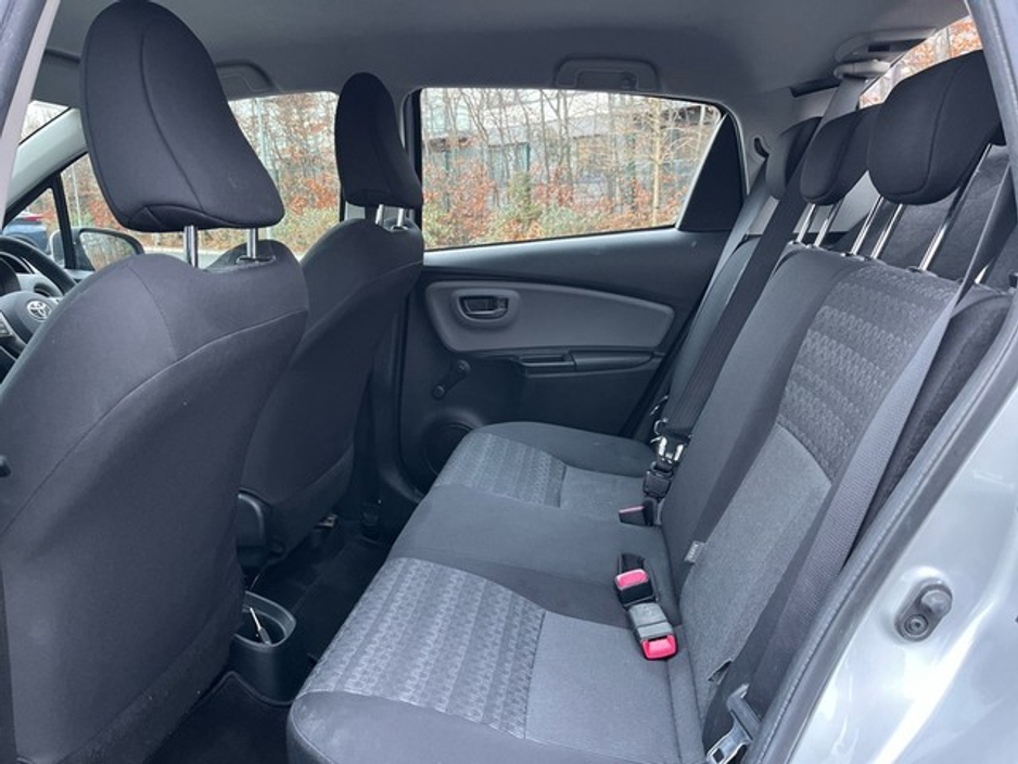 2017 Toyota Yaris YARIS 1.0 5DR LUNA €10,450