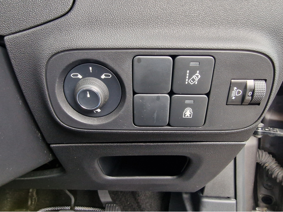 2019 Citroen C3 - image 25