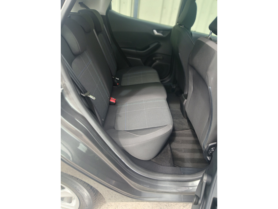 2019 Ford Fiesta - image 21