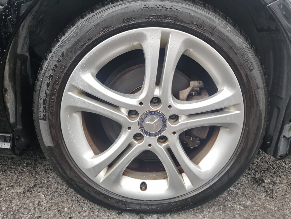 2014 Mercedes-Benz A Class - image 15